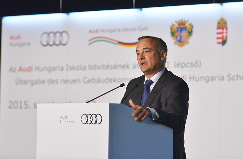 Átadták az Audi Hungaria Iskola első ütemét