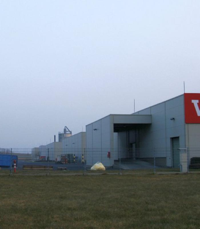 Fertőd, VELUX P4 új csarnok építés