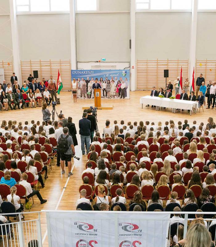 Közel hétszáz gyerek tanulhat Dunakeszi új iskolájában