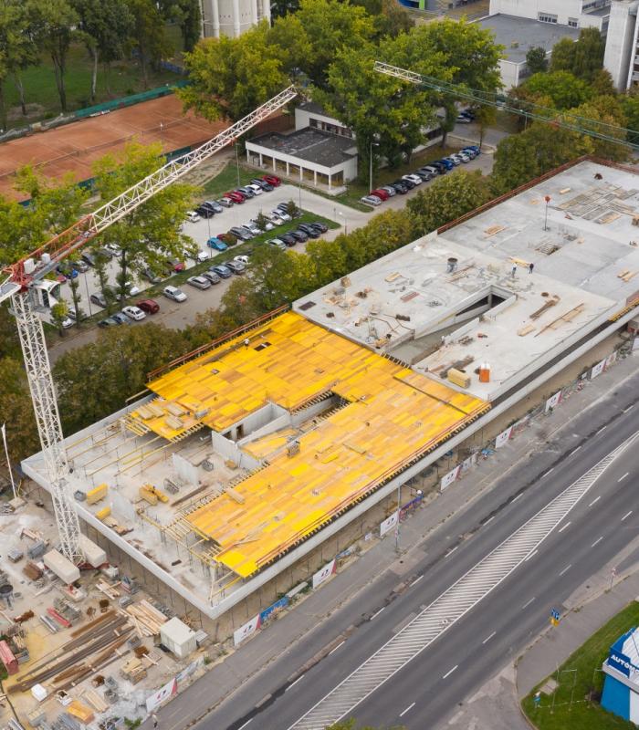 180 hellyel bővül a győri kórház parkolója