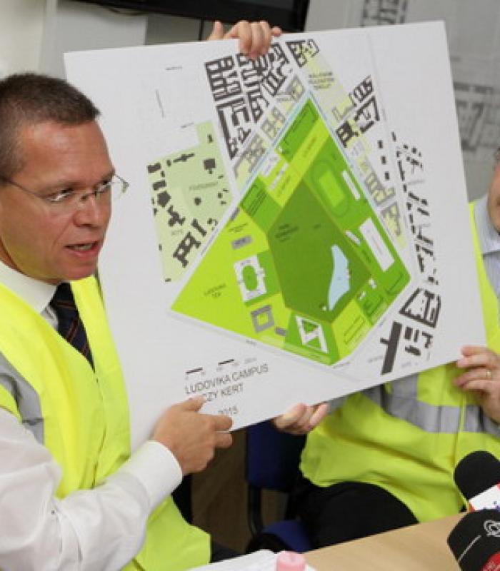 Terv szerint halad a 200 éves campus felújítása